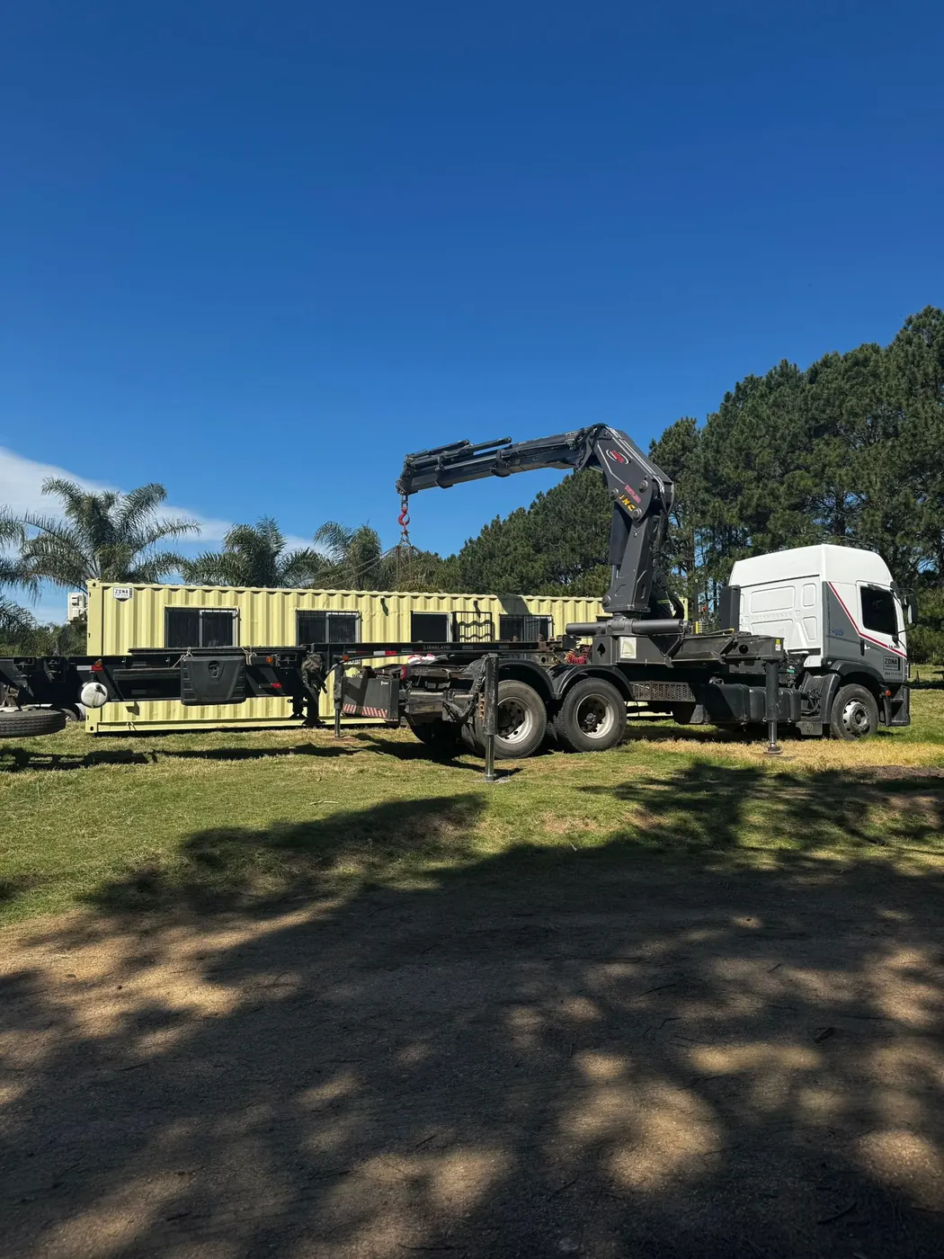 Instalación del contenedor en la chacra